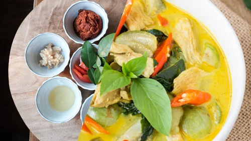 Green Curry ready to cook pack